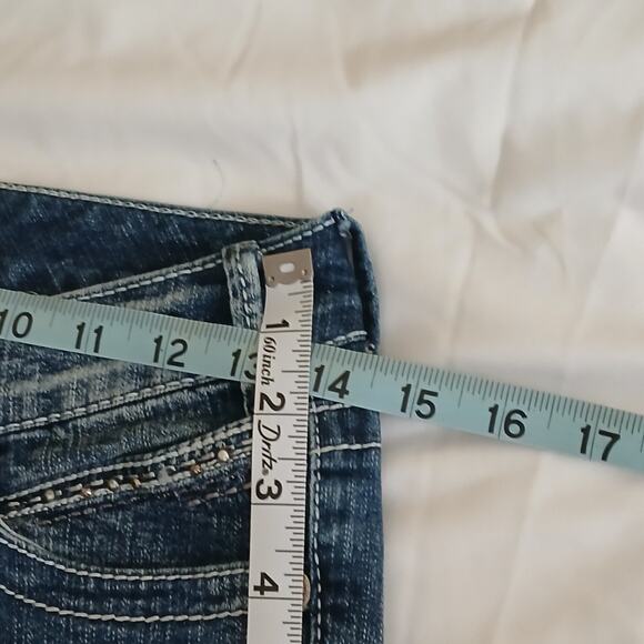 Ariya Jeans Women's 5/6 Blue Light Washed Bootcut Embroidered Studs Stretch Y2K - Picture 11 of 12